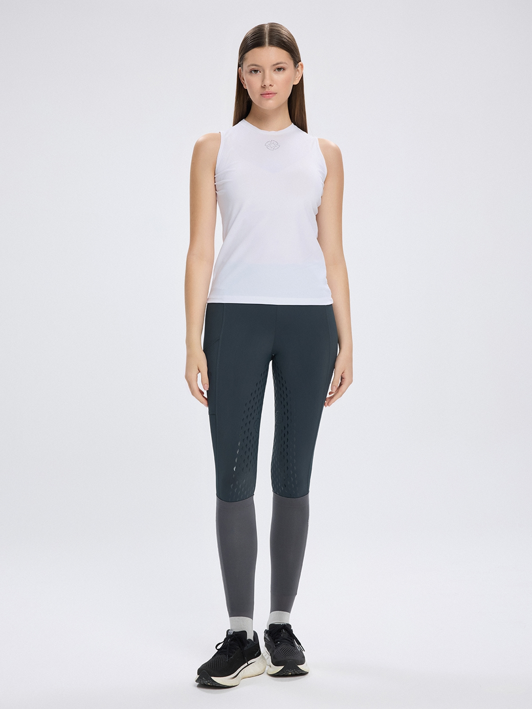 IBIZA WHITE WOMEN'S SLEEVELESS T-SHIRT 