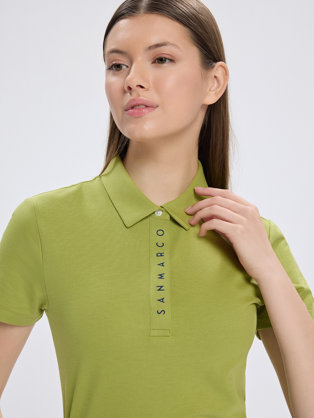 VALENCIA PISTACHIO GREEN WOMEN'S TECH TRAINING POLO SHORT SLEEVE 