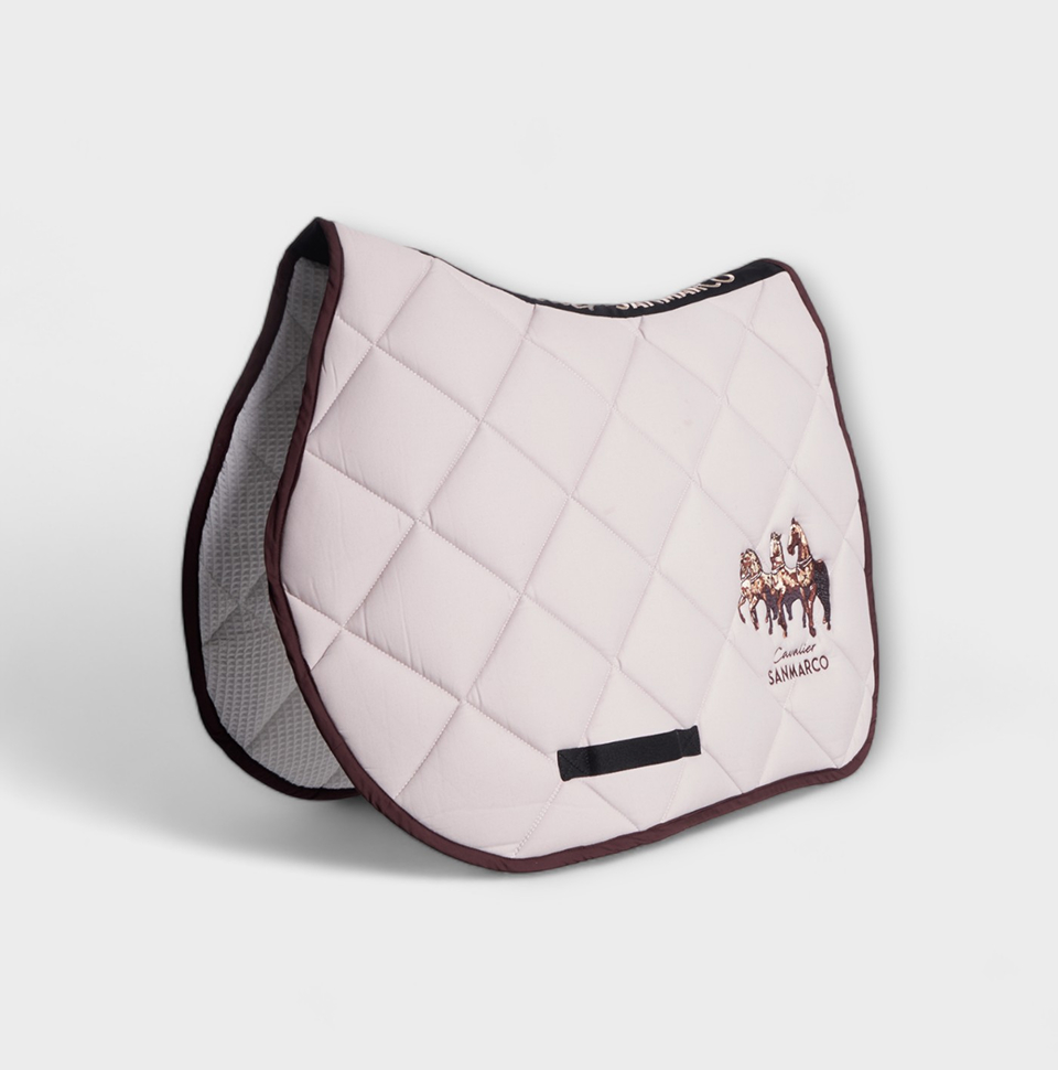 Tailored for Equestrians 🎠